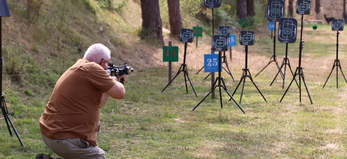 Attack Sense Kneeling Aim on Range